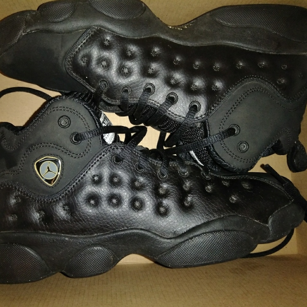 Black Jordans with suede cleaner